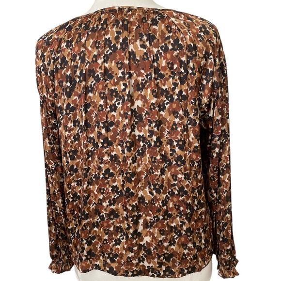 Brown floral keyhole button down long sleeve Ruffle cuff blouse - Picture 4 of 8